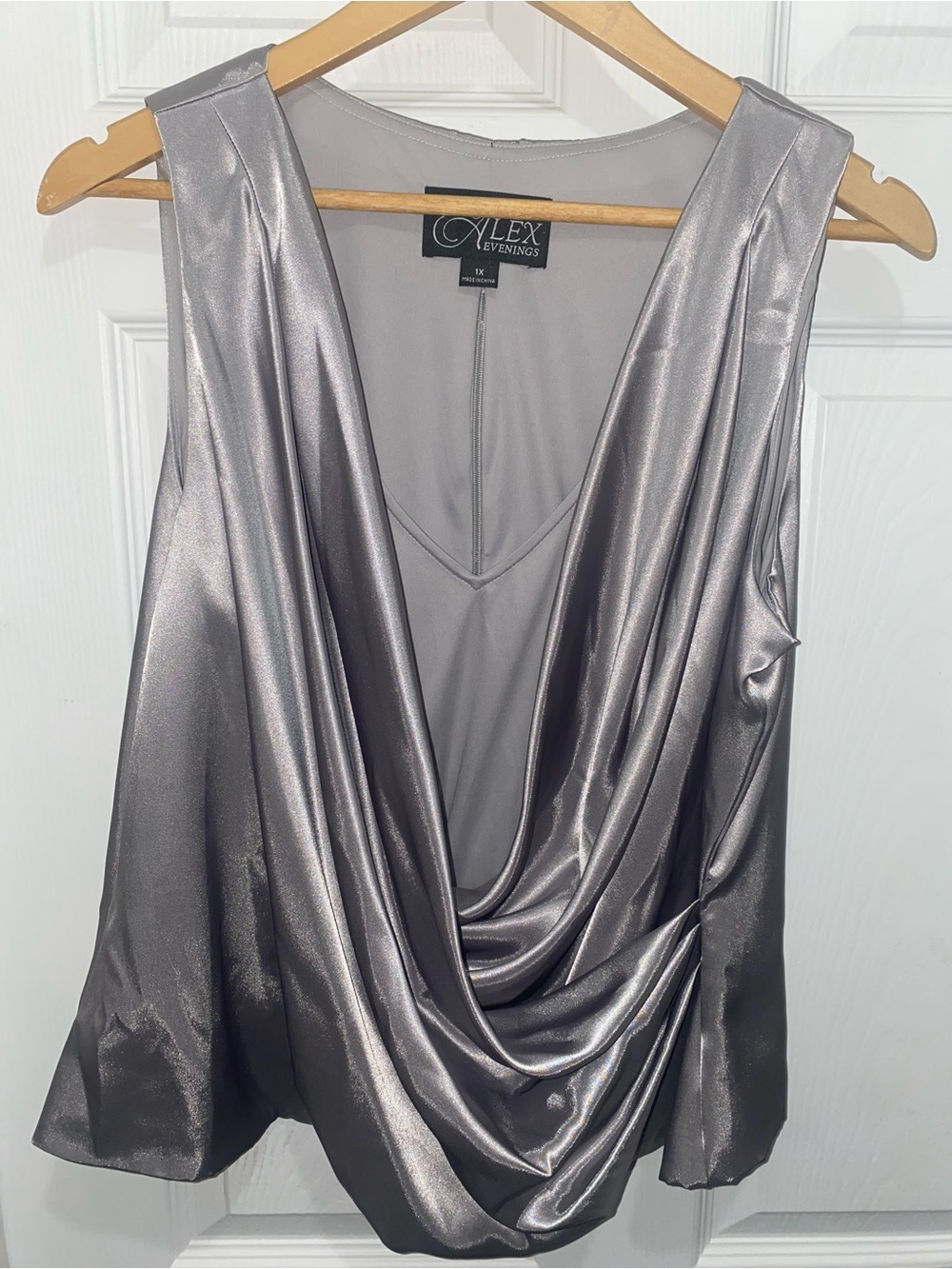 Alex Evenings 1X Silver Satin Draped V-Neck Sleeveless Camisole - Picture 2 of 8